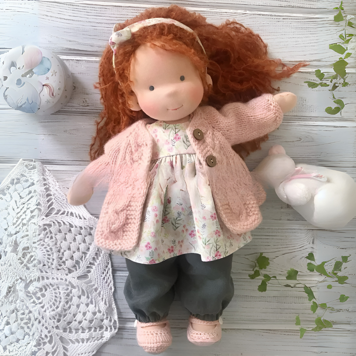 Handgjord Waldorf Kramdoll