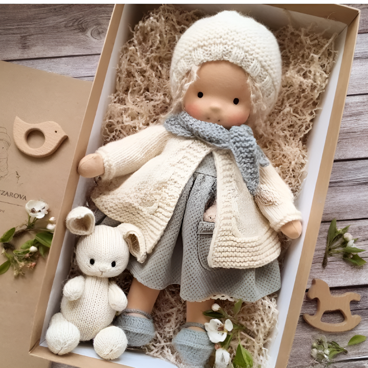 Handgjord Waldorf Kramdoll