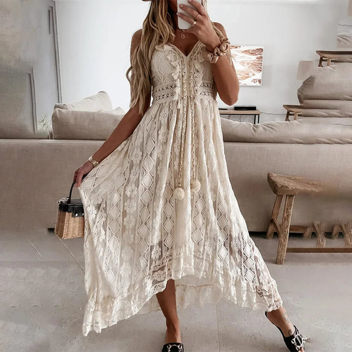 Boho Lace Tie Klänning med Fransar