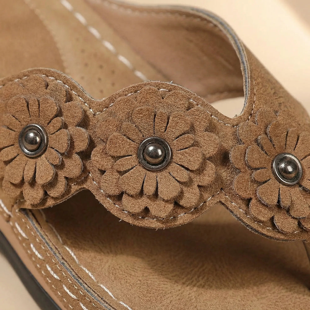 Blossandra - Wedge Flip-Flop Sandal With Floral Detail
