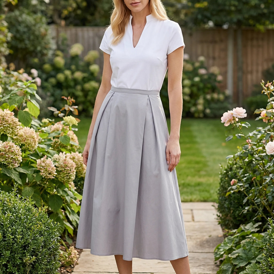 Blovetia - Colorblock V-Neck Flared Midi Dress