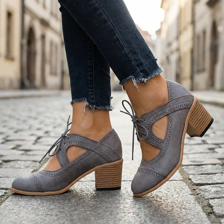 Broquella - Lace-Up Block Heel Brogue Boot