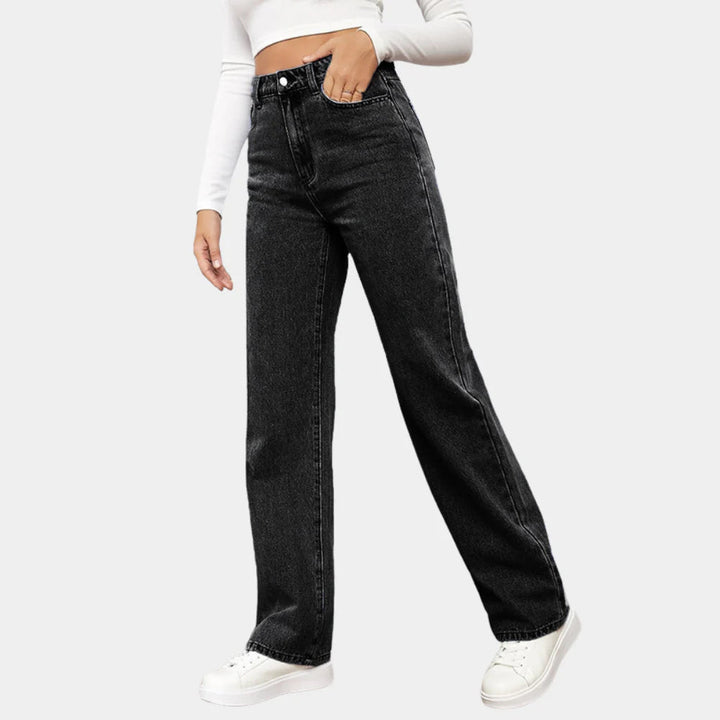Avslappnade raka jeans för kvinnor
