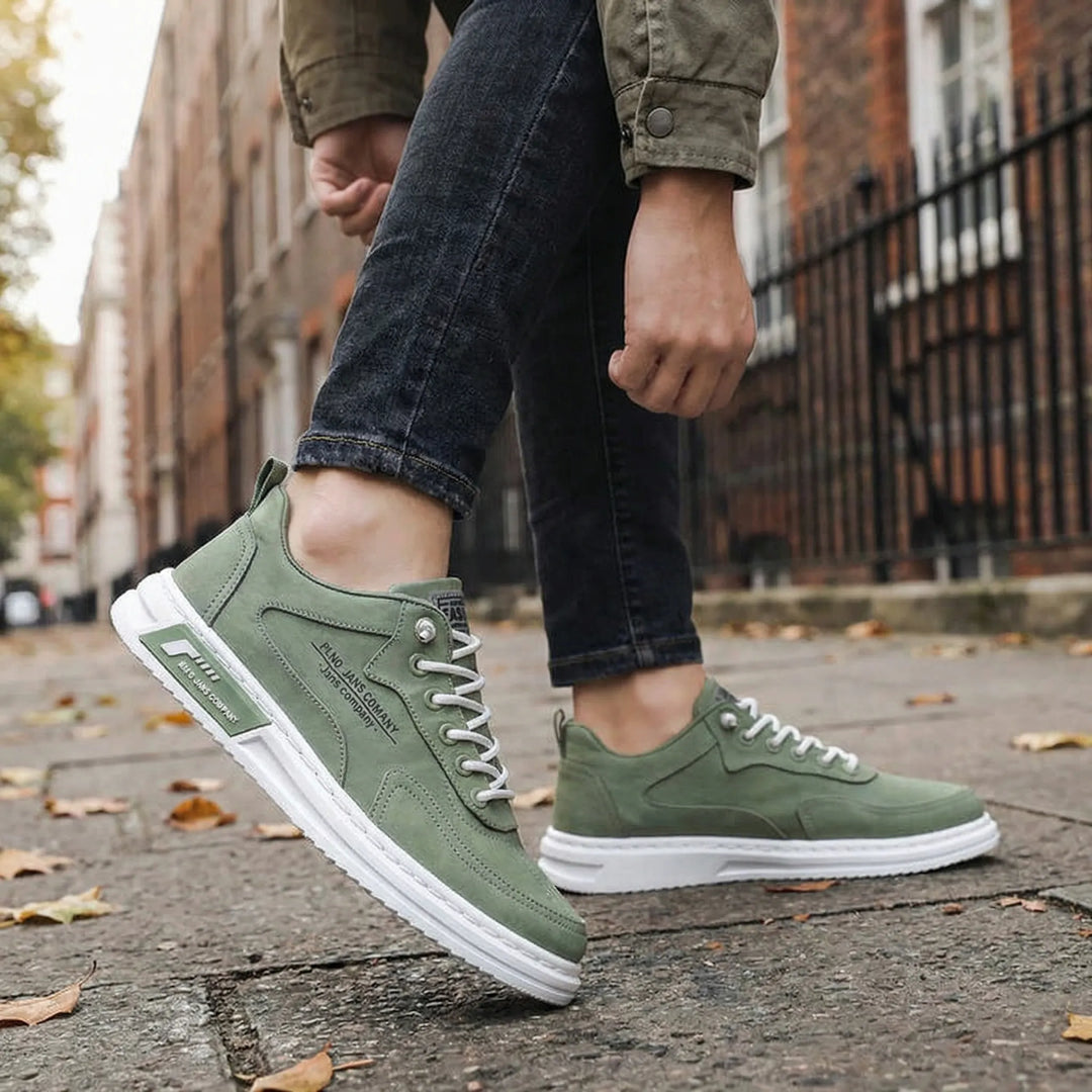 Caddrix - Low-Top Lace-Up Casual Sneaker