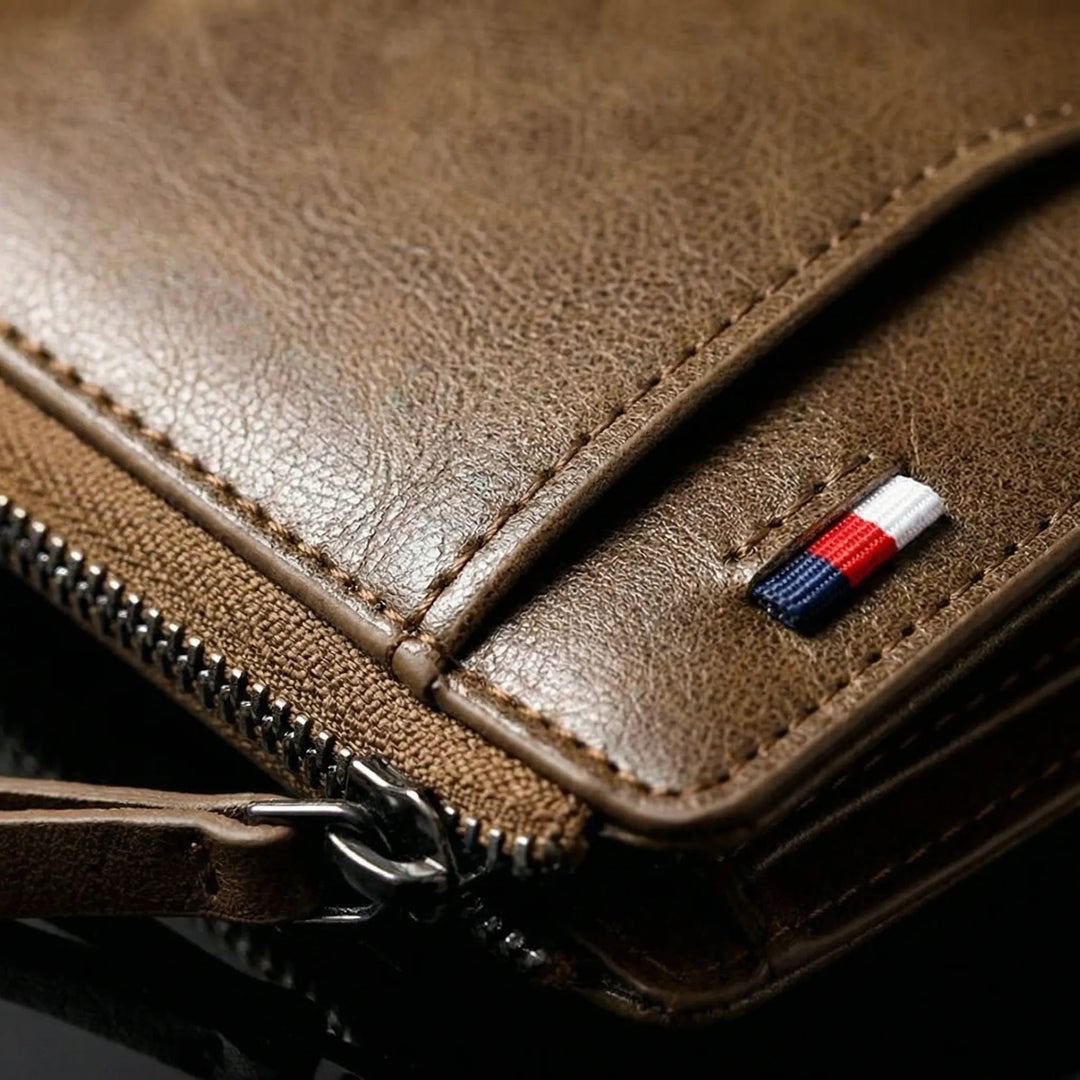 Cardova - Compact Zip-Closure Bifold Wallet