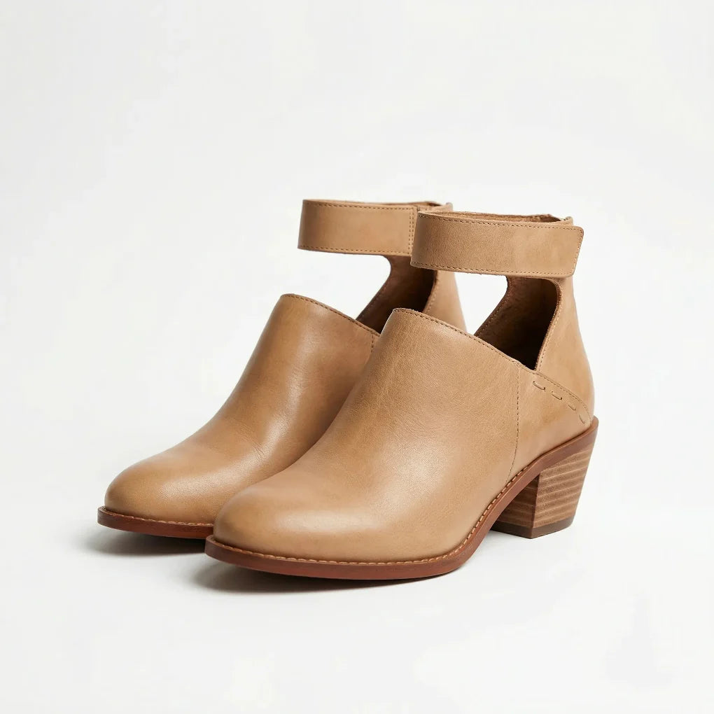 Comforvia - Ankle Strap Block Heel Shoe