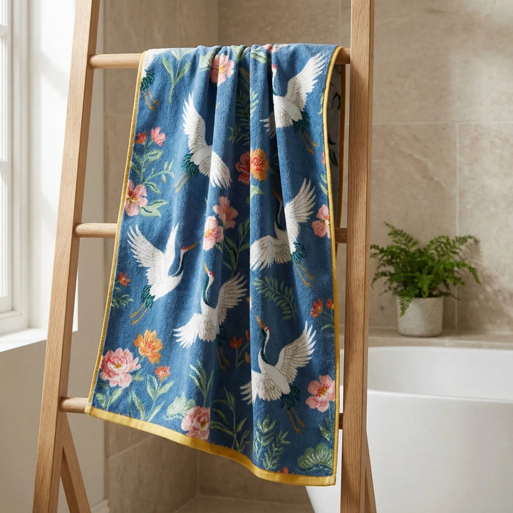 Cranivo - Oversized Printed Bath Towel
