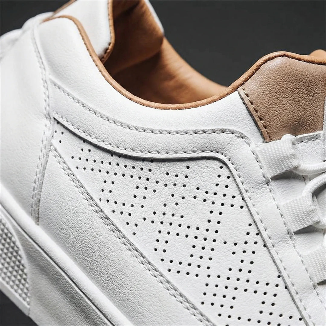 Crestio - Low-Top Lace-Up Leather Sneaker