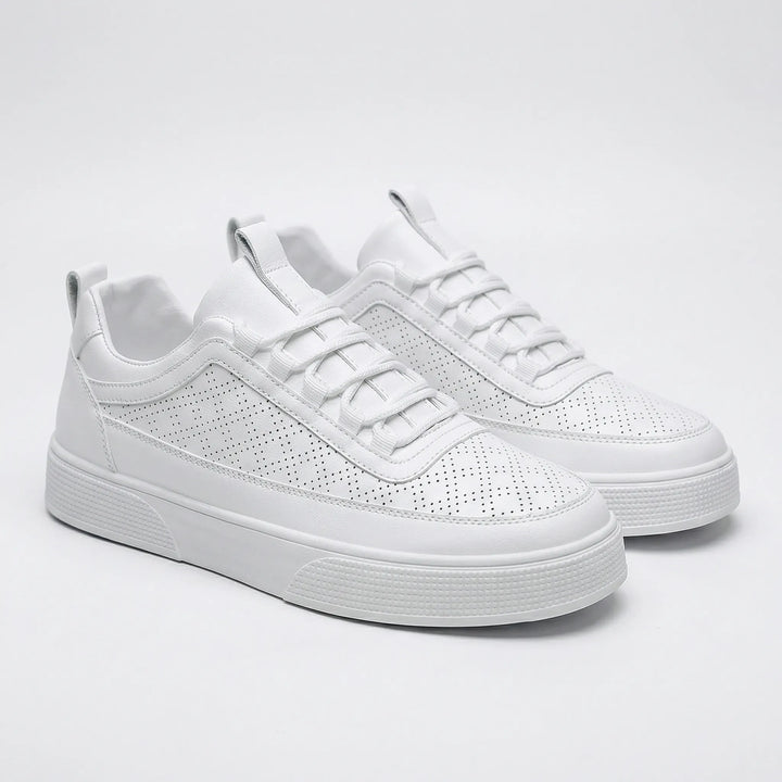 Crestio - Low-Top Lace-Up Leather Sneaker