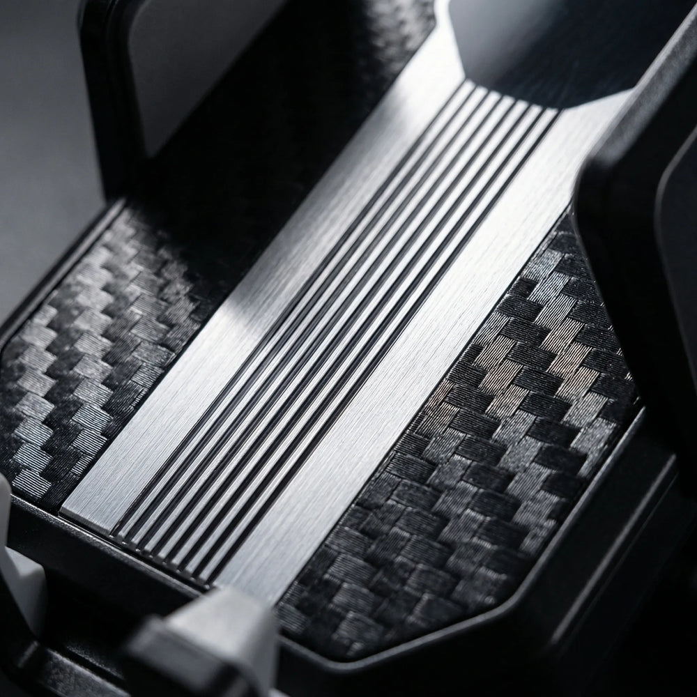 Drivaxis - 360-Degree Rotating Dashboard Phone Mount