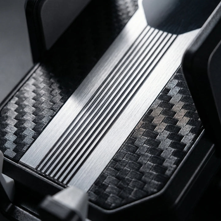 Drivaxis - 360-Degree Rotating Dashboard Phone Mount