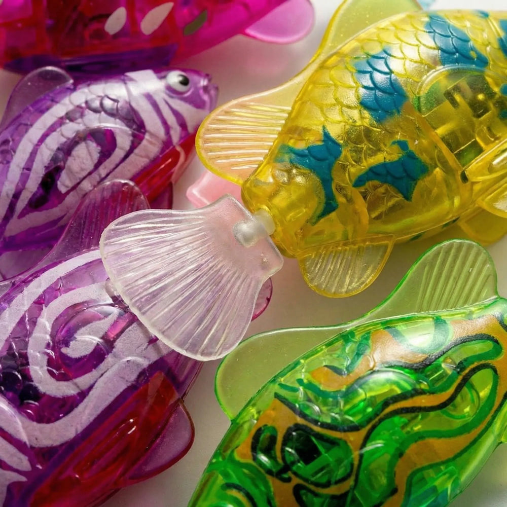 Fintastic - Battery-Powered Swimming Fish Cat Toy
