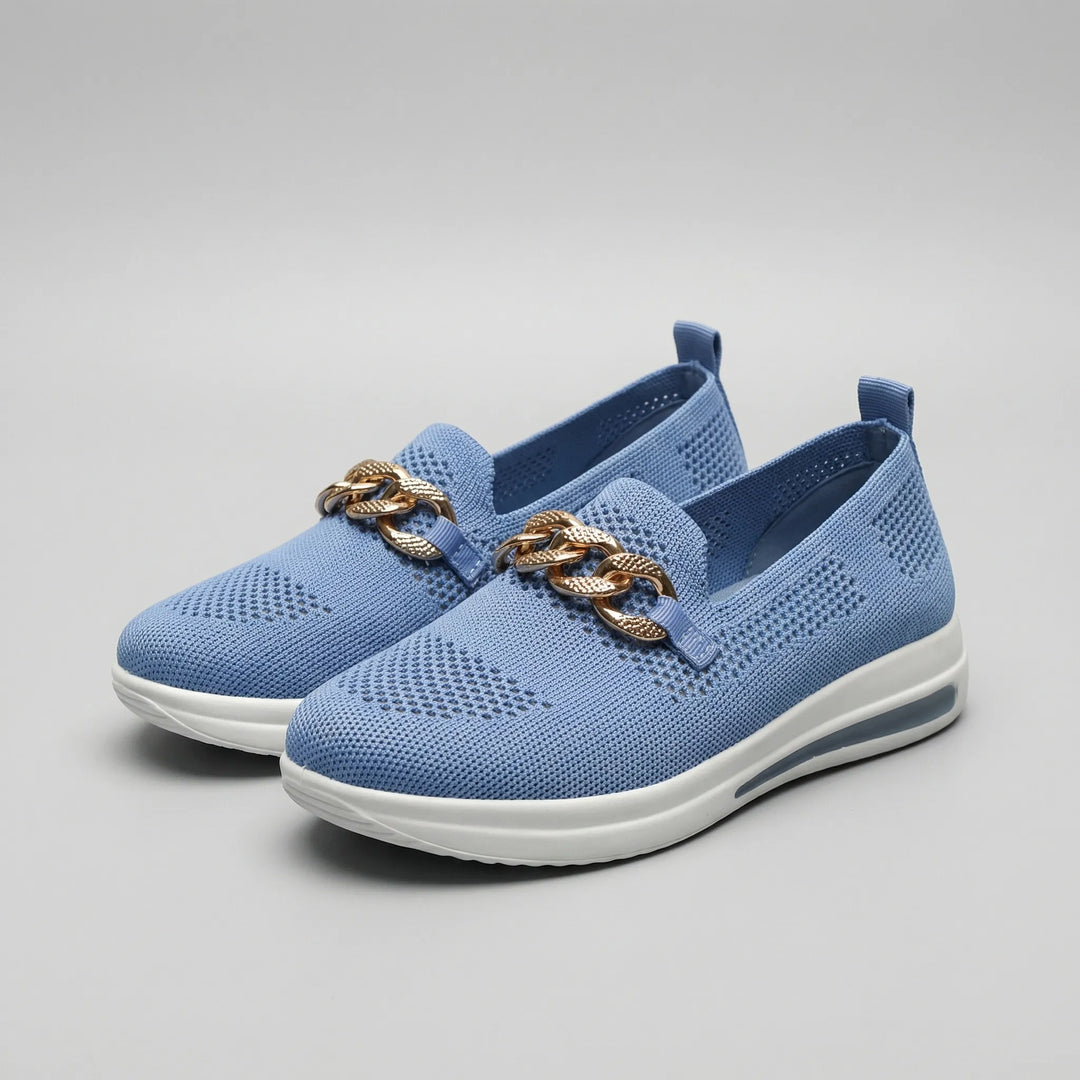 Glitzloa - Knit Slip-On Sneaker With Chain Detail