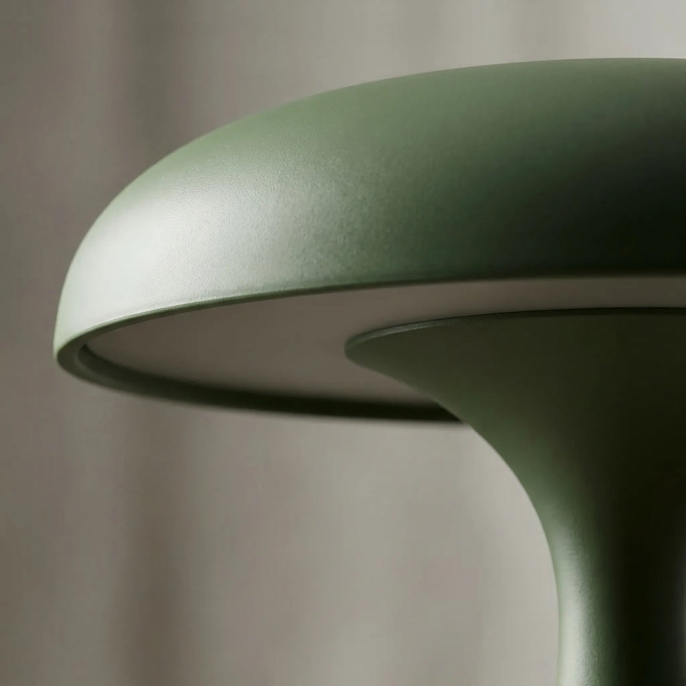 Glowdrift - Jellyfish-Themed LED Desk Lamp