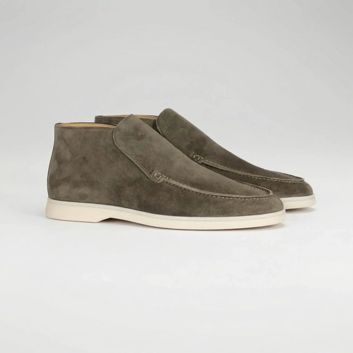 Loafique - Slip-On Suede Chukka Loafer