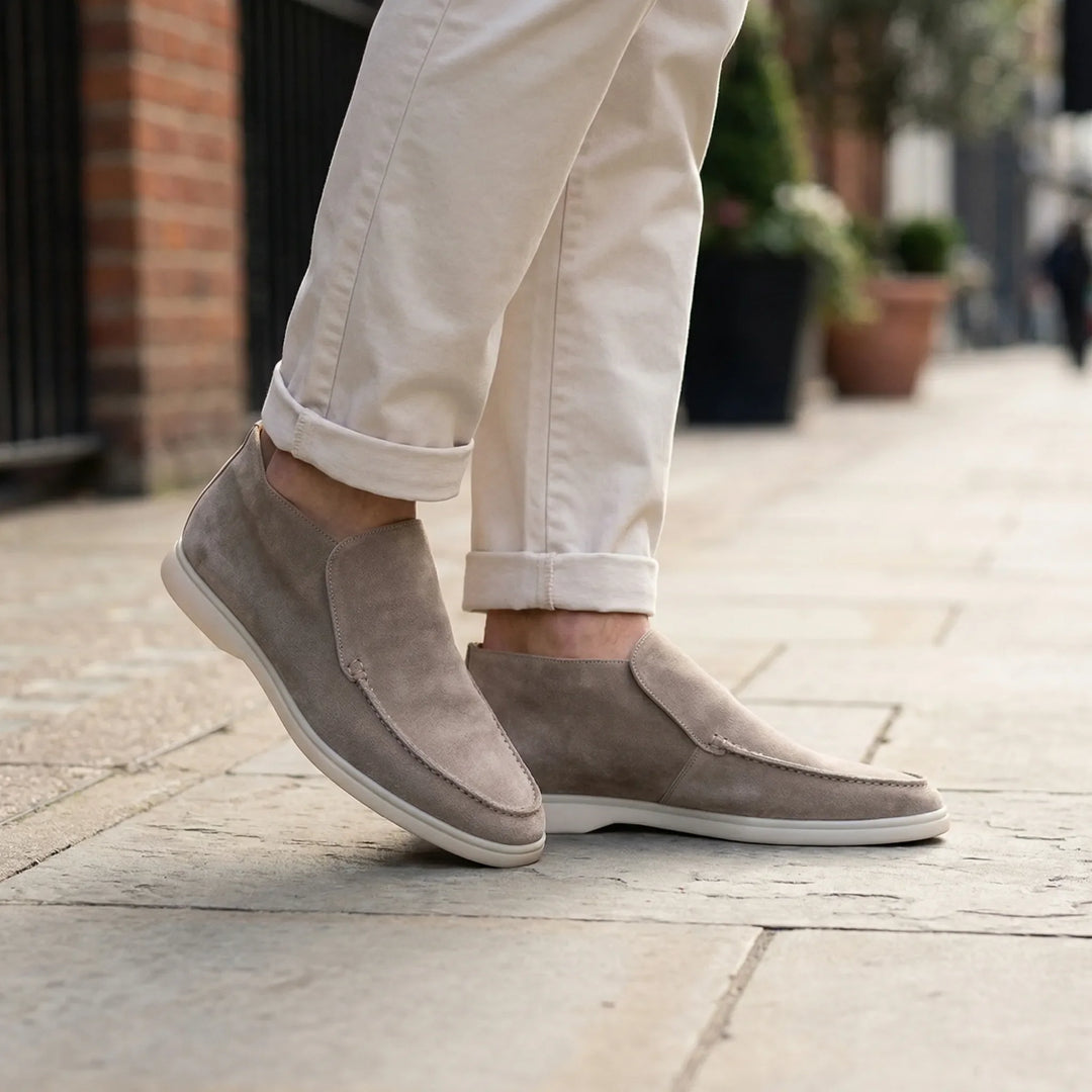 Loafique - Slip-On Suede Chukka Loafer