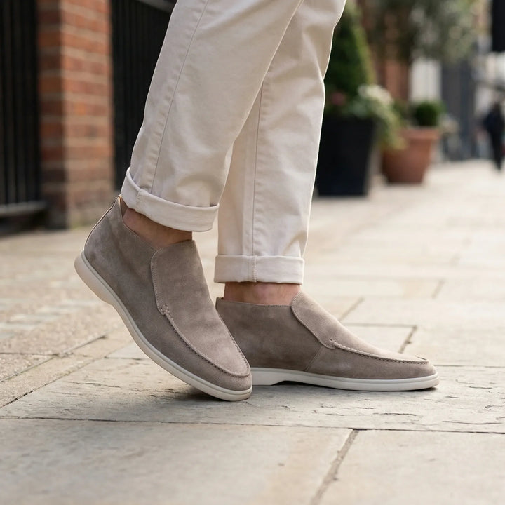 Loafique - Slip-On Suede Chukka Loafer