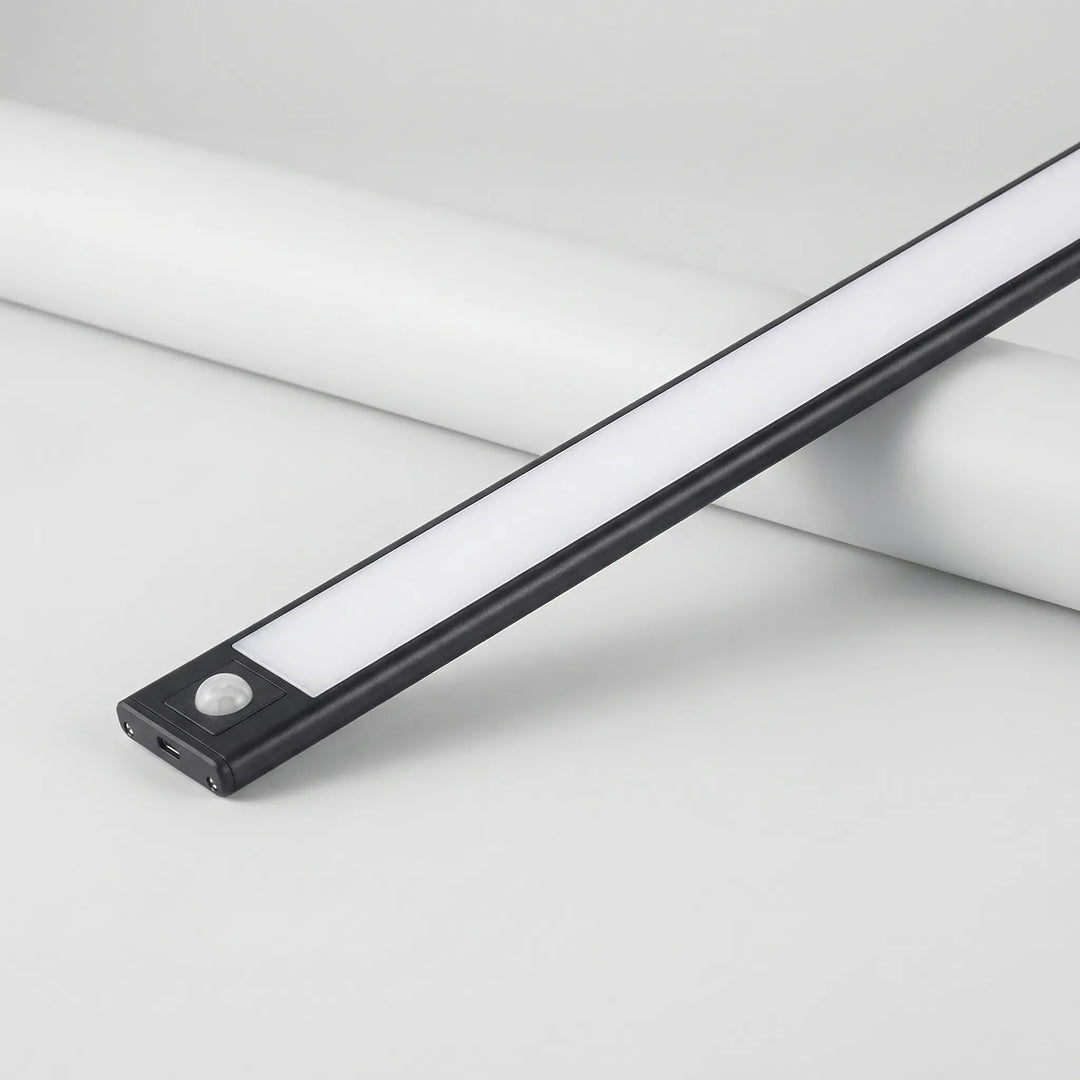 Lumivex - Wireless Motion Sensor LED Light Bar