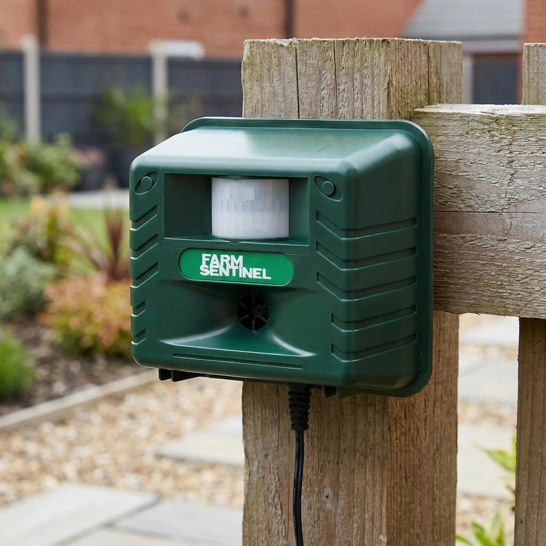 Peckaway - Ultrasonic Outdoor Bird Deterrent Device