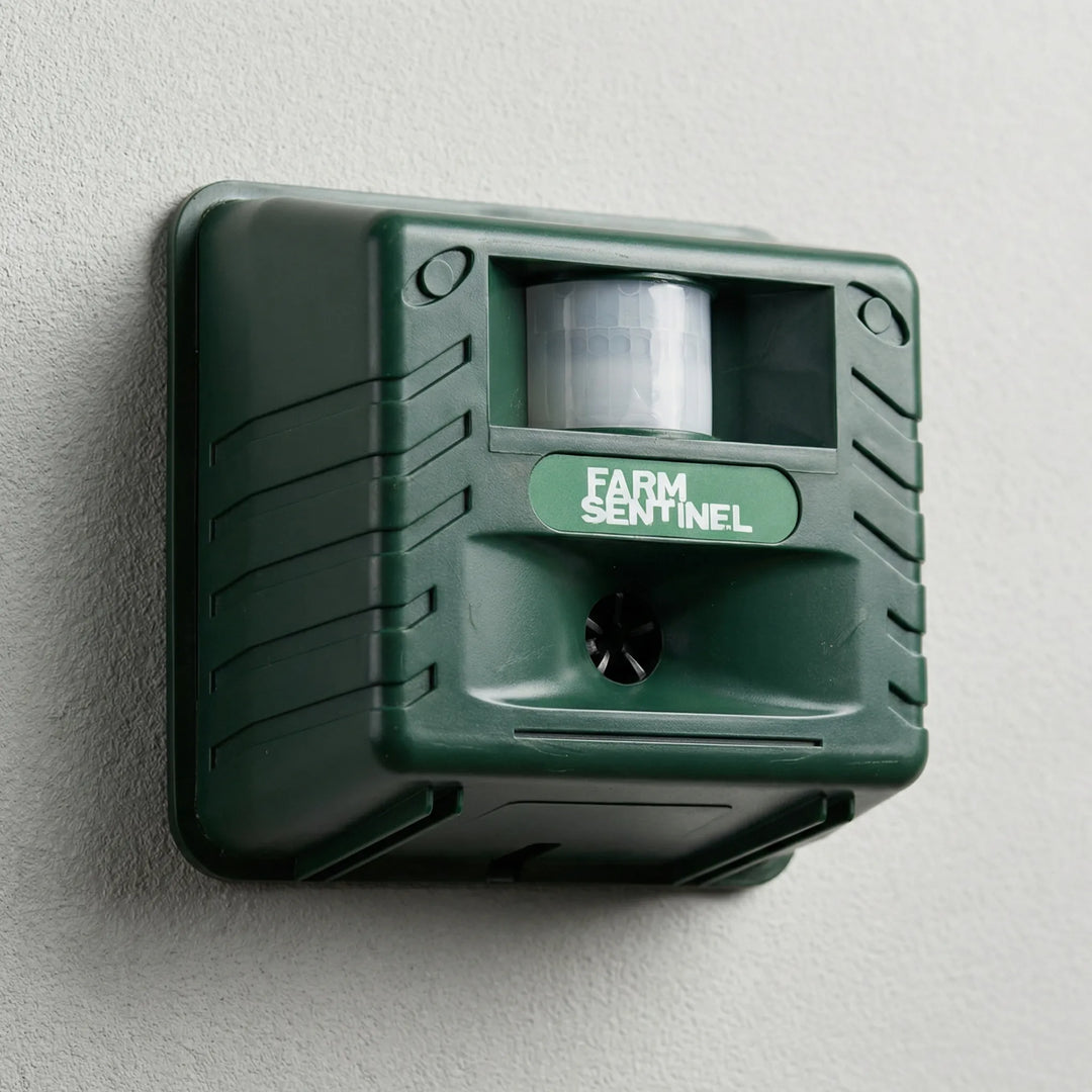 Peckaway - Ultrasonic Outdoor Bird Deterrent Device