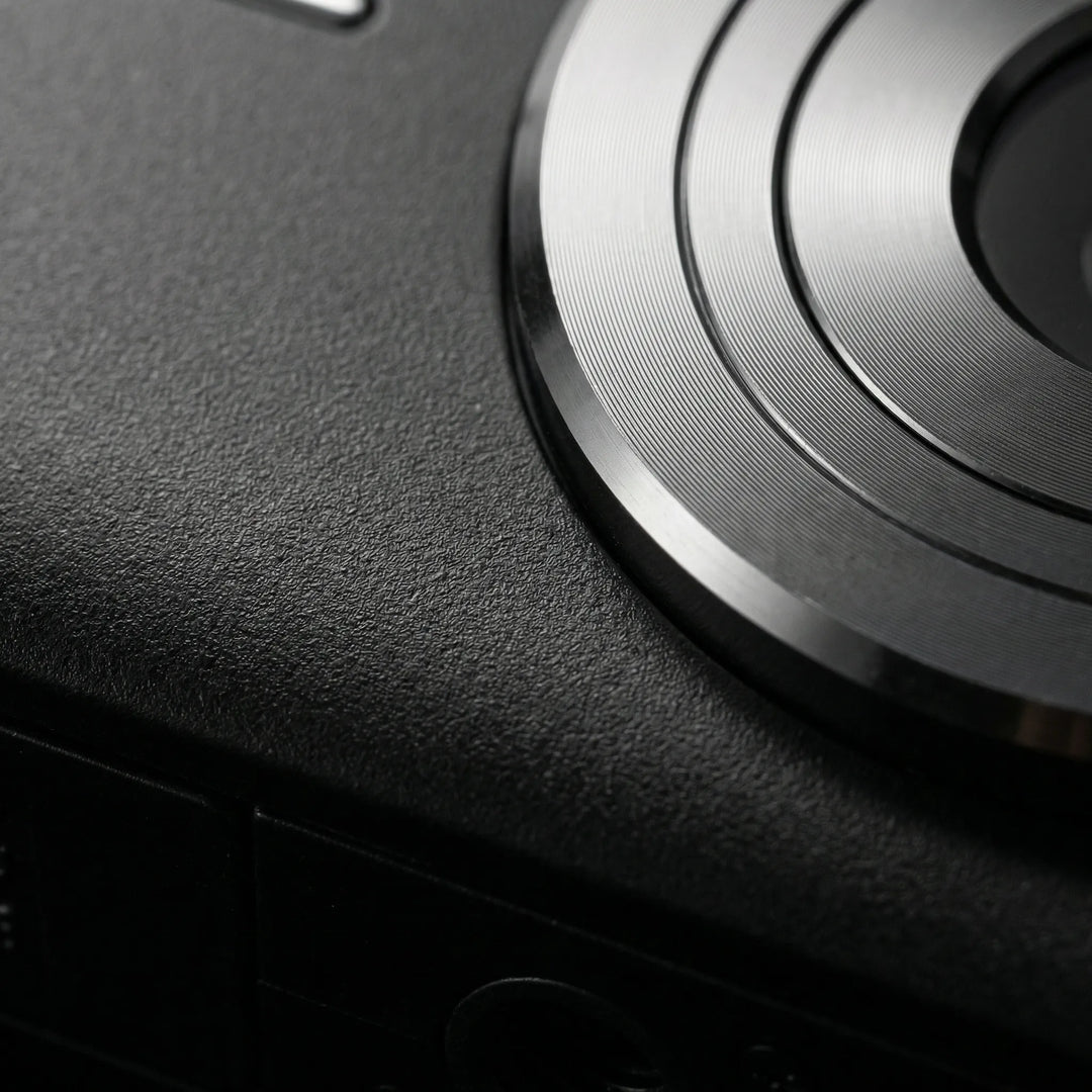 Retrosnap - Compact Retro-Style Digital Camera