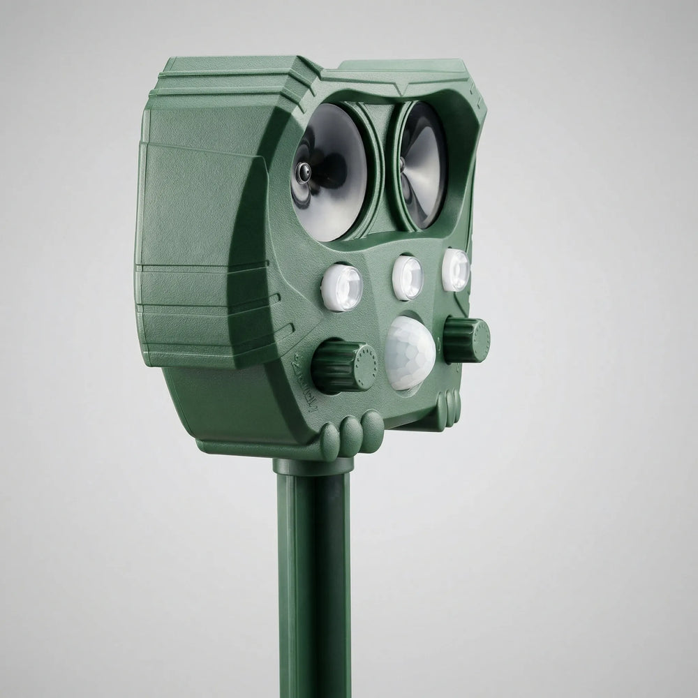 Scatterix - Solar-Powered Outdoor Ultrasonic Animal Deterrent