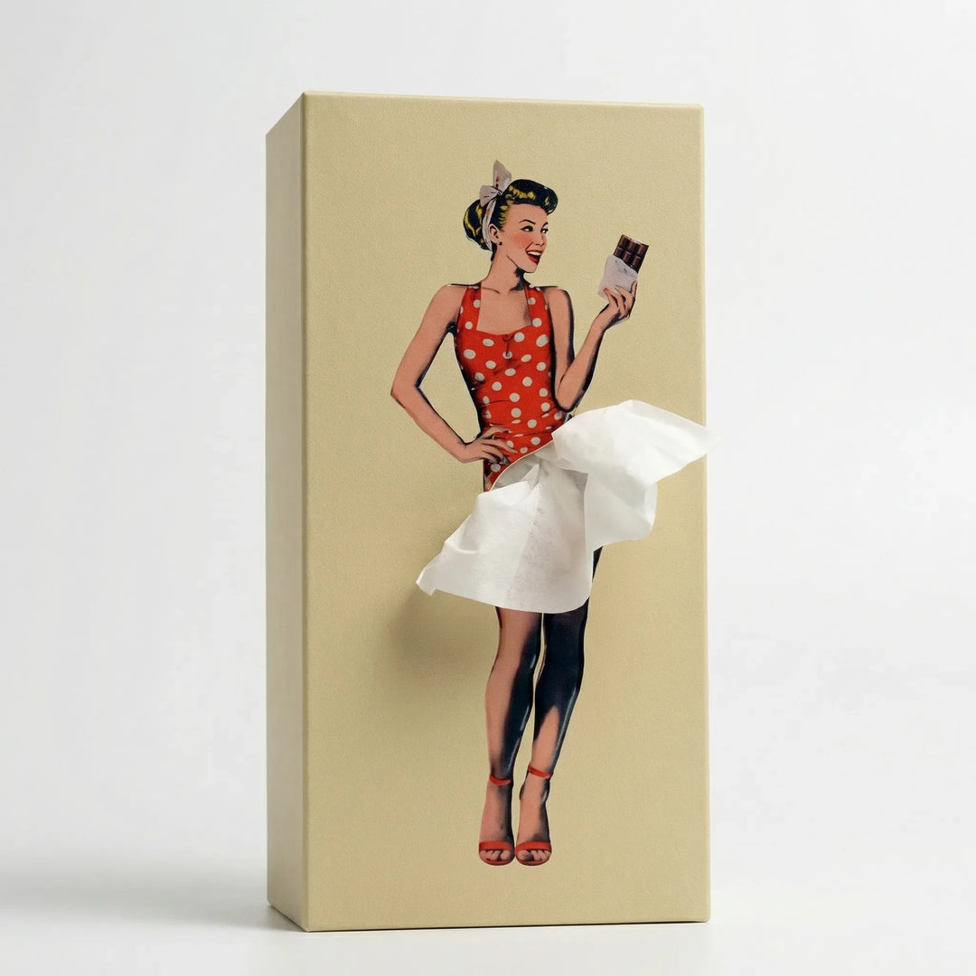 Skirtisse - Vintage Pop-Art Decorative Tissue Holder