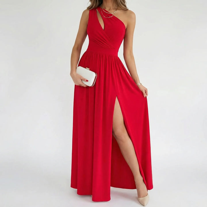 Slitelle - Fitted Halter-Neck Maxi Dress With High Slit