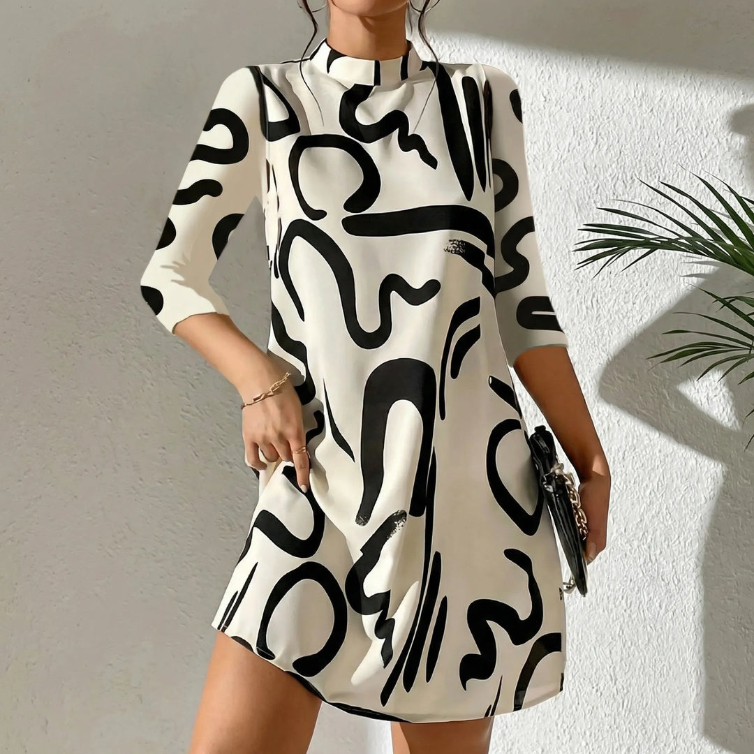 Stellvra - Straight-Cut Printed Knee-Length Dress