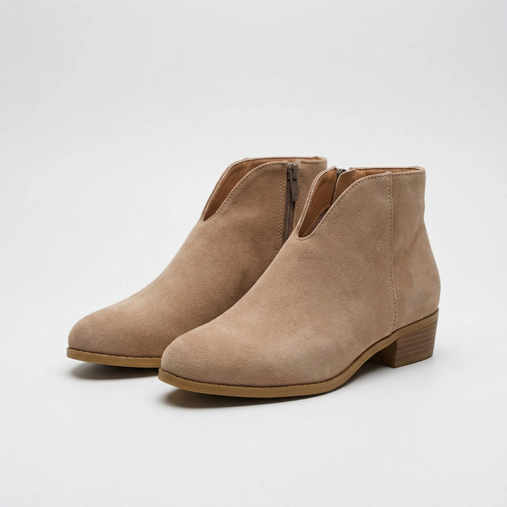 Stelova - Pointed Toe Women's Ankle Boot