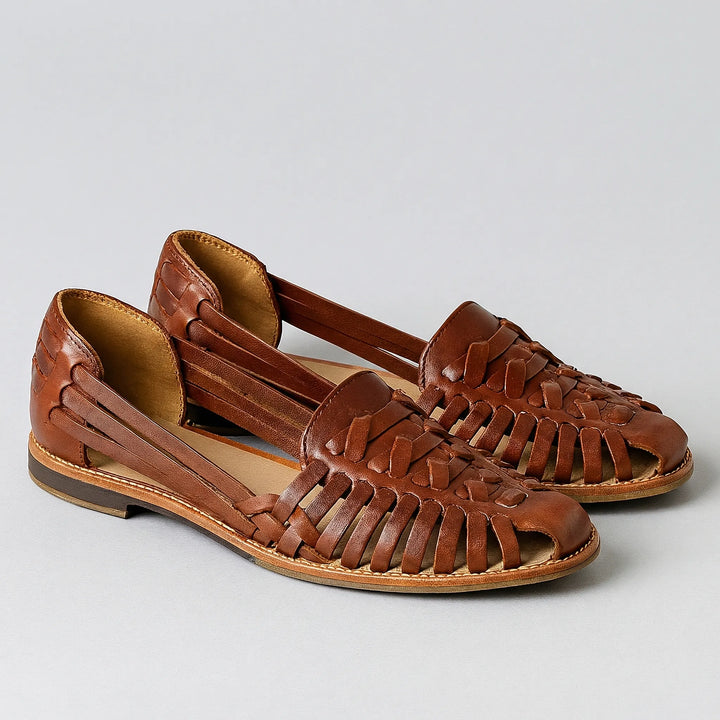 Straventis - Closed-Toe Woven Slingback Sandal