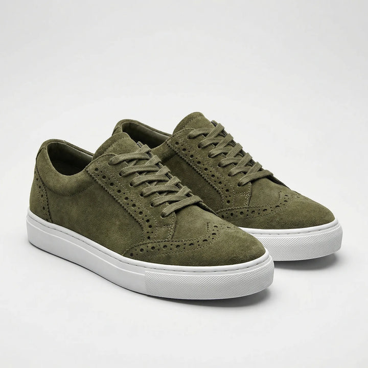 Strivelle - Lace-Up Flatform Women's Sneaker