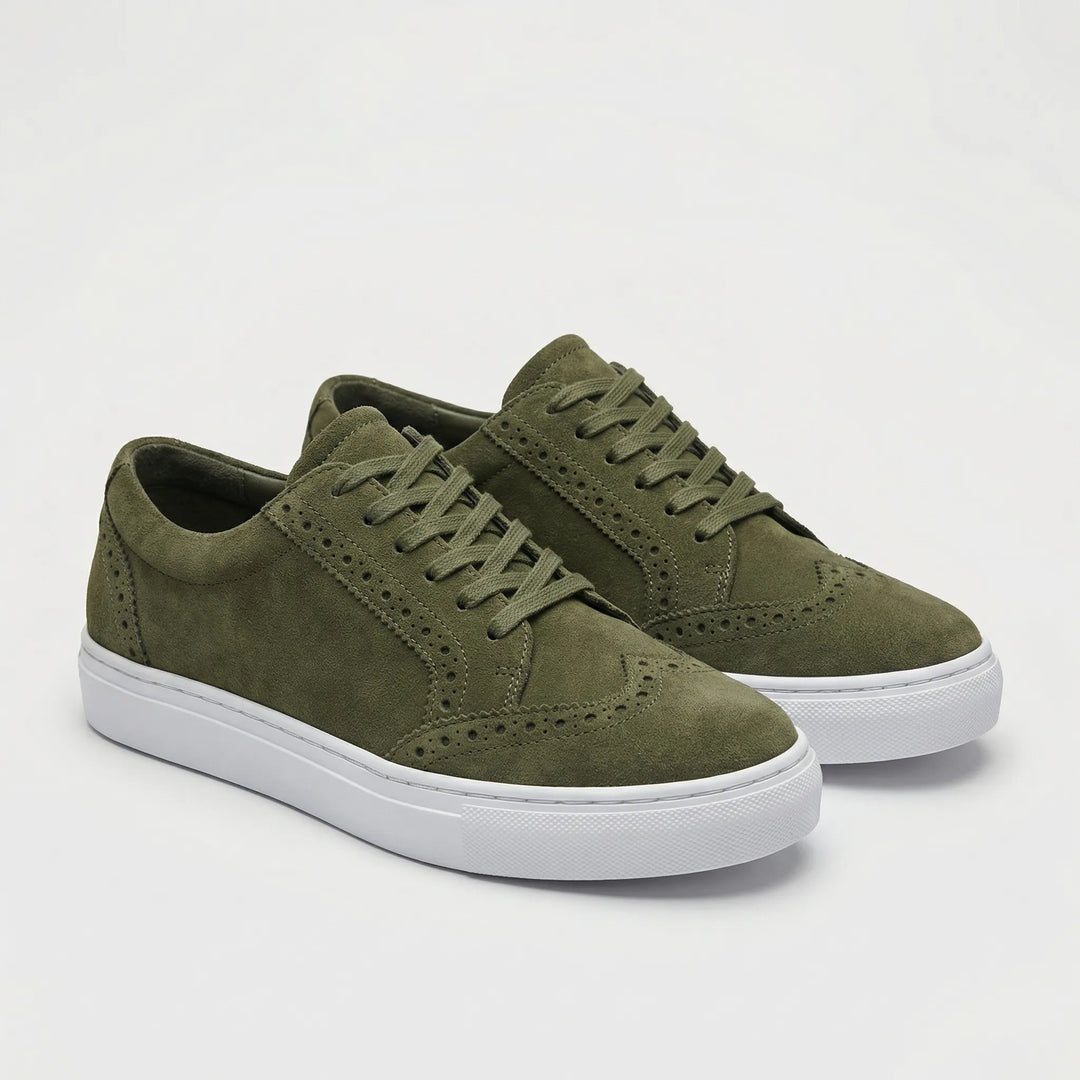 Strivelle - Lace-Up Flatform Women's Sneaker