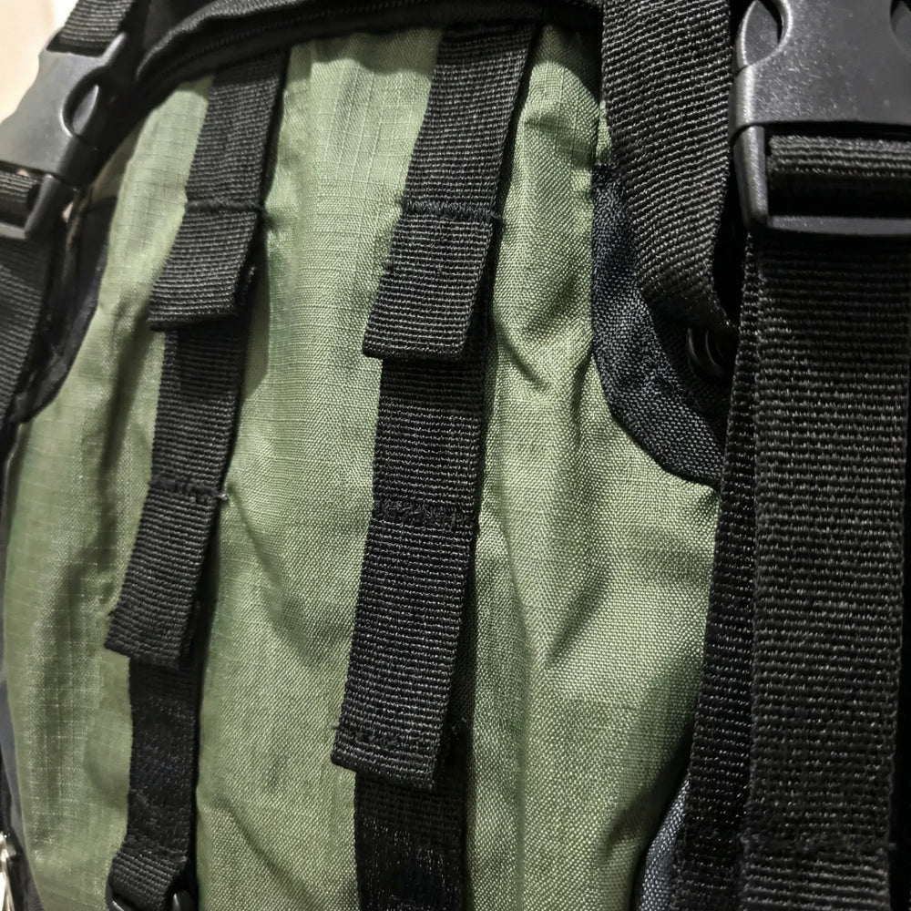 Summithaul - Large-Capacity Lightweight Hiking Backpack
