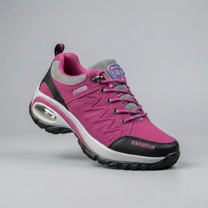 Trailvyne - Water-Repellent Lace-Up Hiking Sneaker