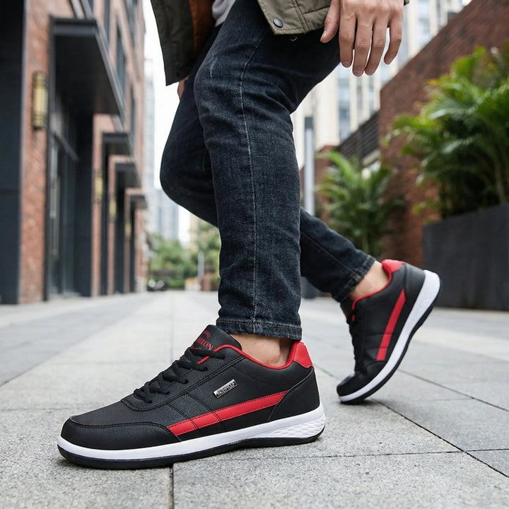 Trekavio - Low-Top Lace-Up Leather Sneaker