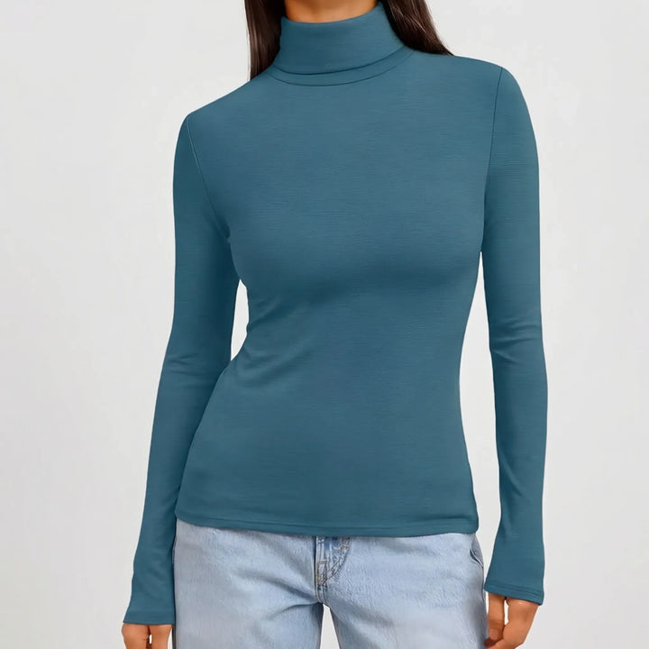 Turtova - Close-Fitting Turtleneck Long Sleeve Top