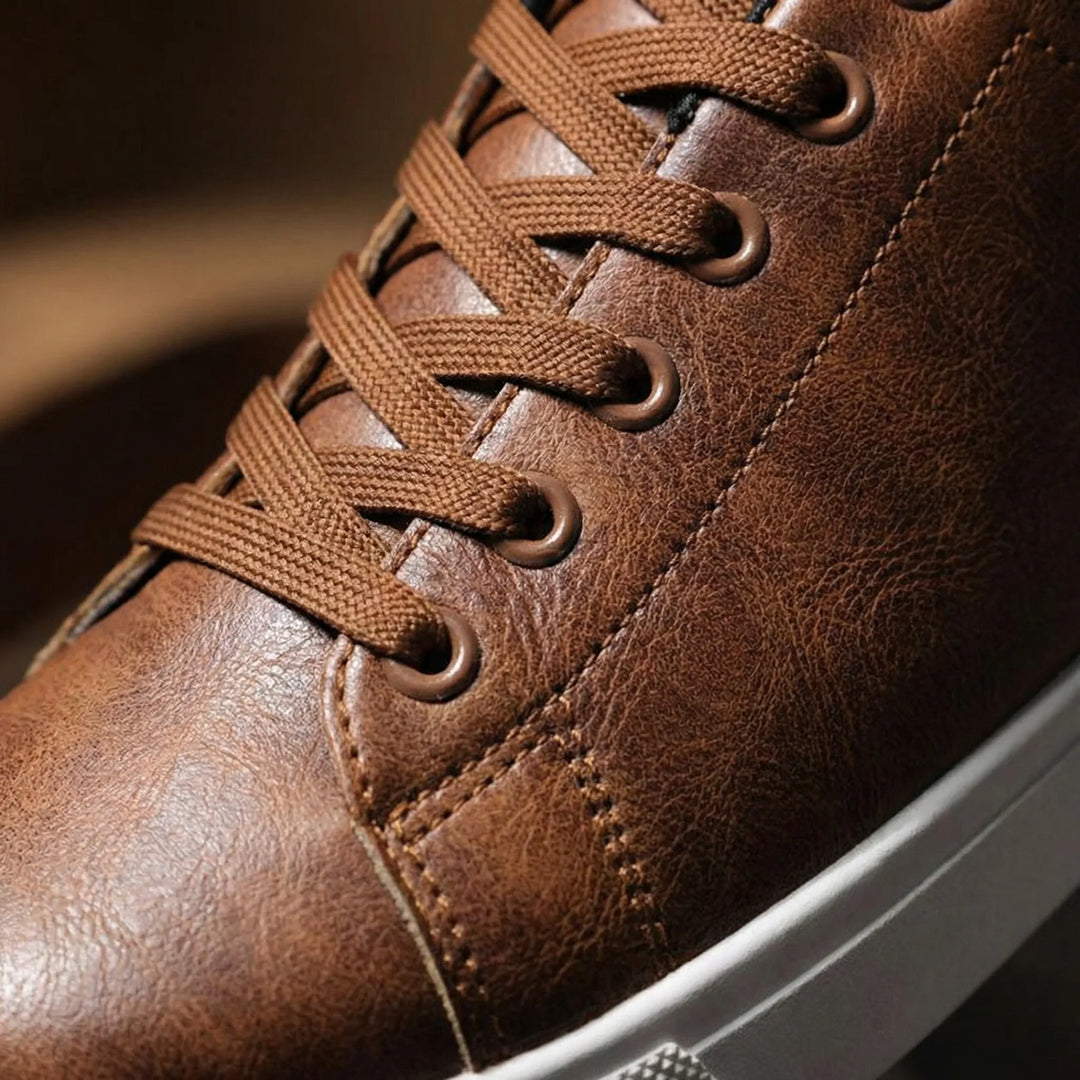 Veltroix - Low-Top Lace-Up Casual Sneaker
