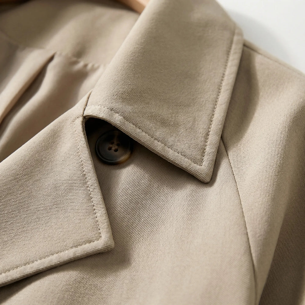 Velvona - Double-Breasted Cropped Blazer Jacket