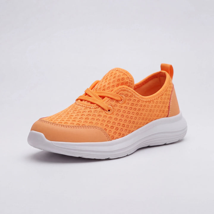Vexona - Low-Profile Lace-Up Walking Sneaker