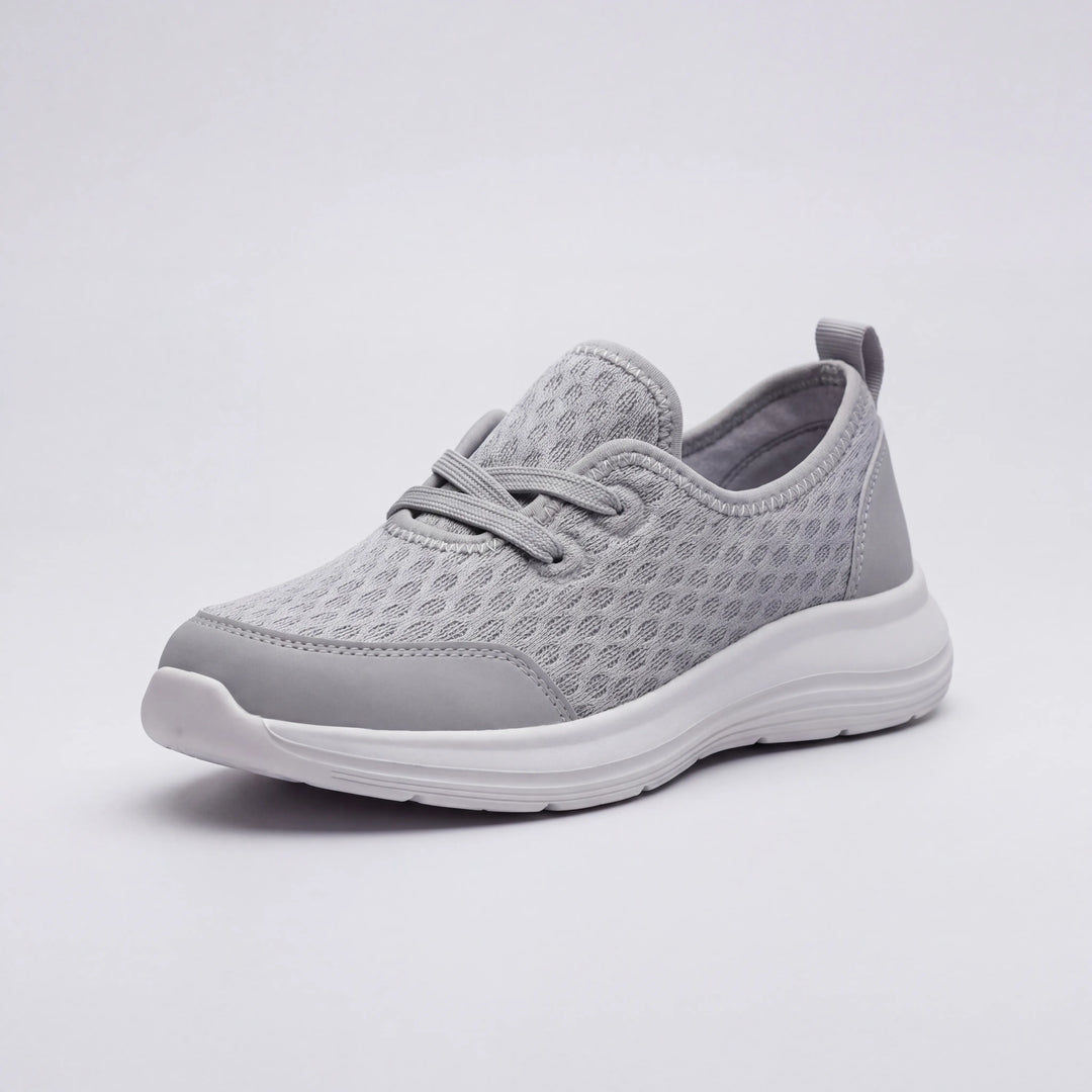 Vexona - Low-Profile Lace-Up Walking Sneaker