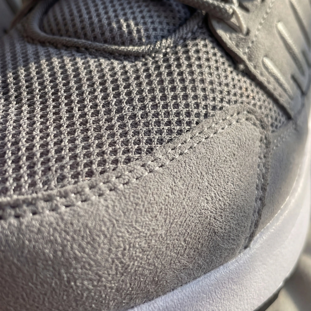 Widstride - Wide-Fit Low-Top Casual Sneaker