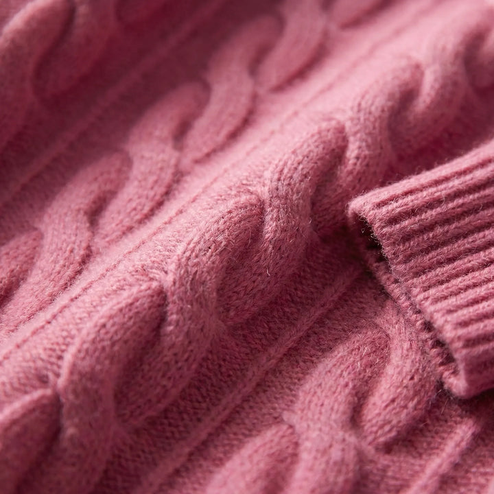 Wintrique - Cable-Knit Relaxed Crew Neck Sweater