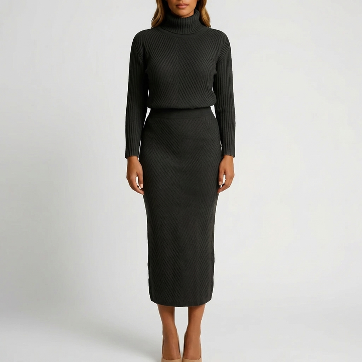 Långärmad Turtleneck Midi Klänning