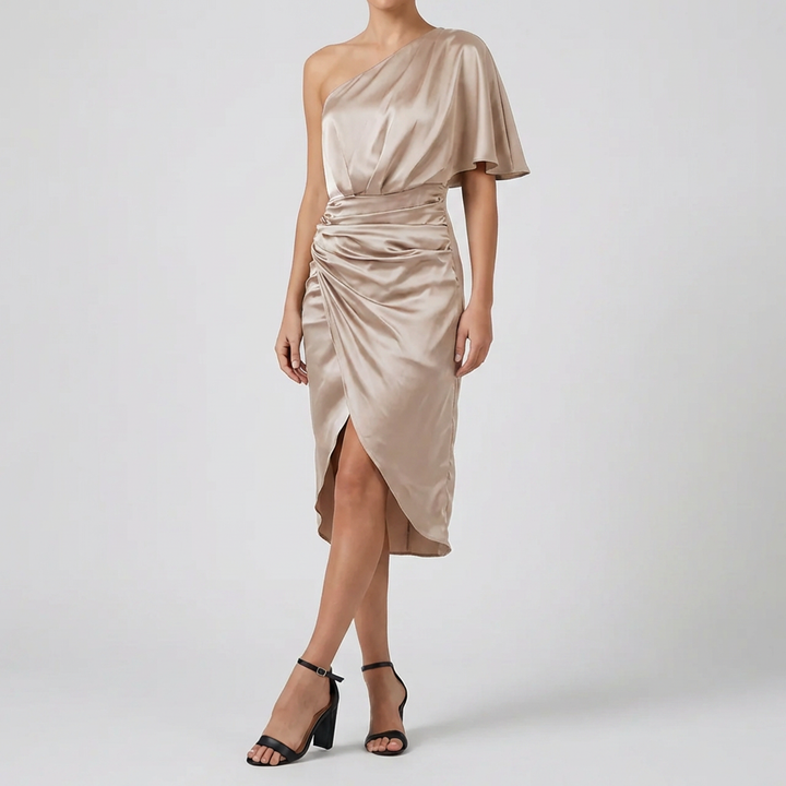 Asymmetrisk Off-Shoulder Klänning