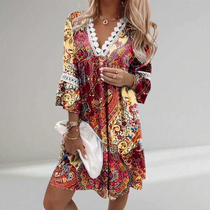 Boho Sommarklänning med Crochet Detaljer