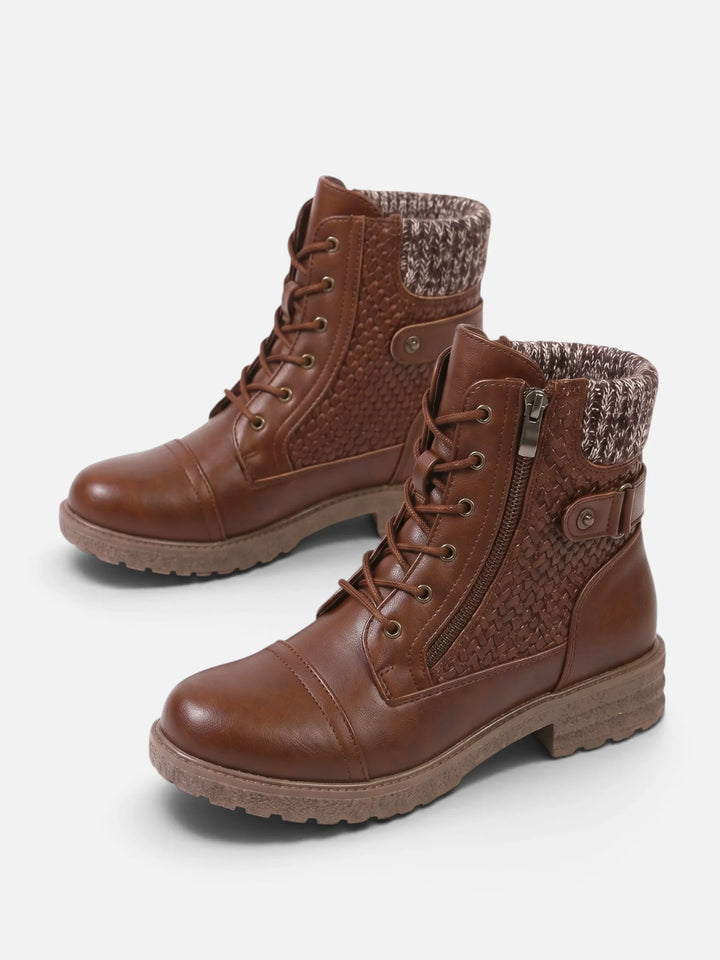 Snörboots i läder med stickad krage för dam