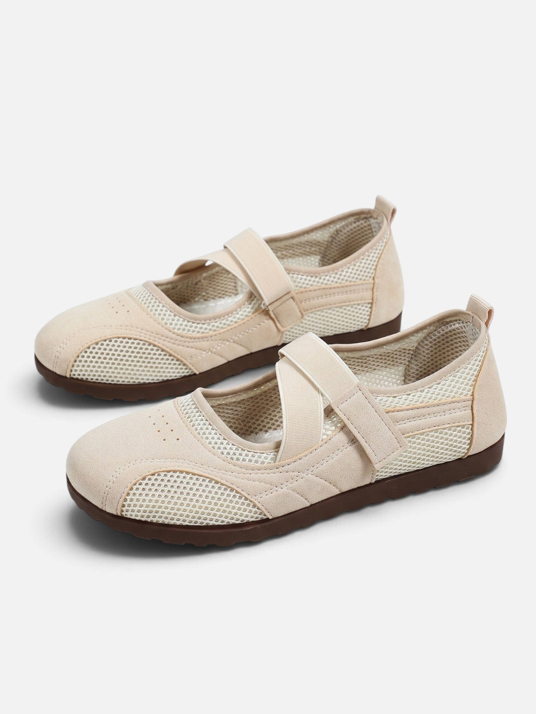Sneakerina-ballerinaskor i mesh med korsade remmar för dam